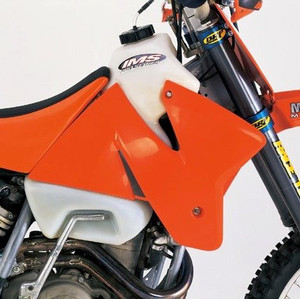 IMS 4.2 Gal Gas Tank - KTM 250 EXC / 250 MXC / 300 EXC / 300 MXC / 380 EXC / 380 MXC (1998-2002)