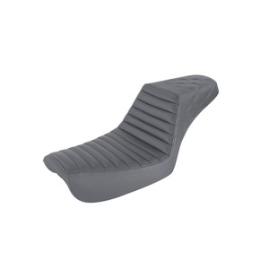 Saddlemen Step-Up Tuck & Roll and Lattice Stitch Seat - Harley-Davidson FXD Dyna (2004-2005)