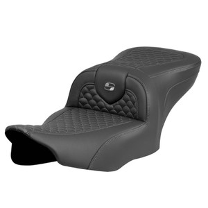 Saddlemen Road Sofa Dragon Scale Colored Stitch Seat - Harley-Davidson Road Glide/Street Glide/CVO Road Glide/CVO Street Glide (2023-2026)