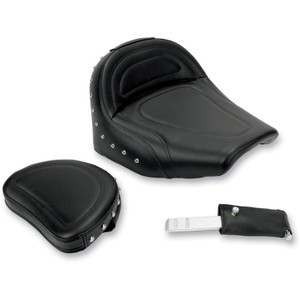 Saddlemen Renegade Classic Solo Seat with Chrome Studs - Suzuki VL1500 Intruder LC (1998-2004)