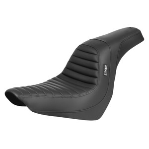Saddlemen Thrashin' Pro Series Tuck & Roll Seat - Harley-Davidson Low Rider FXLR/FXLRS/FXLRST/Sport Glide FLSB (2018-2026)
