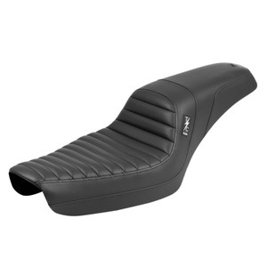 Saddlemen Thrashin' Pro Series Tuck & Roll Seat - Harley-Davidson FXD Dyna (1996-2003)